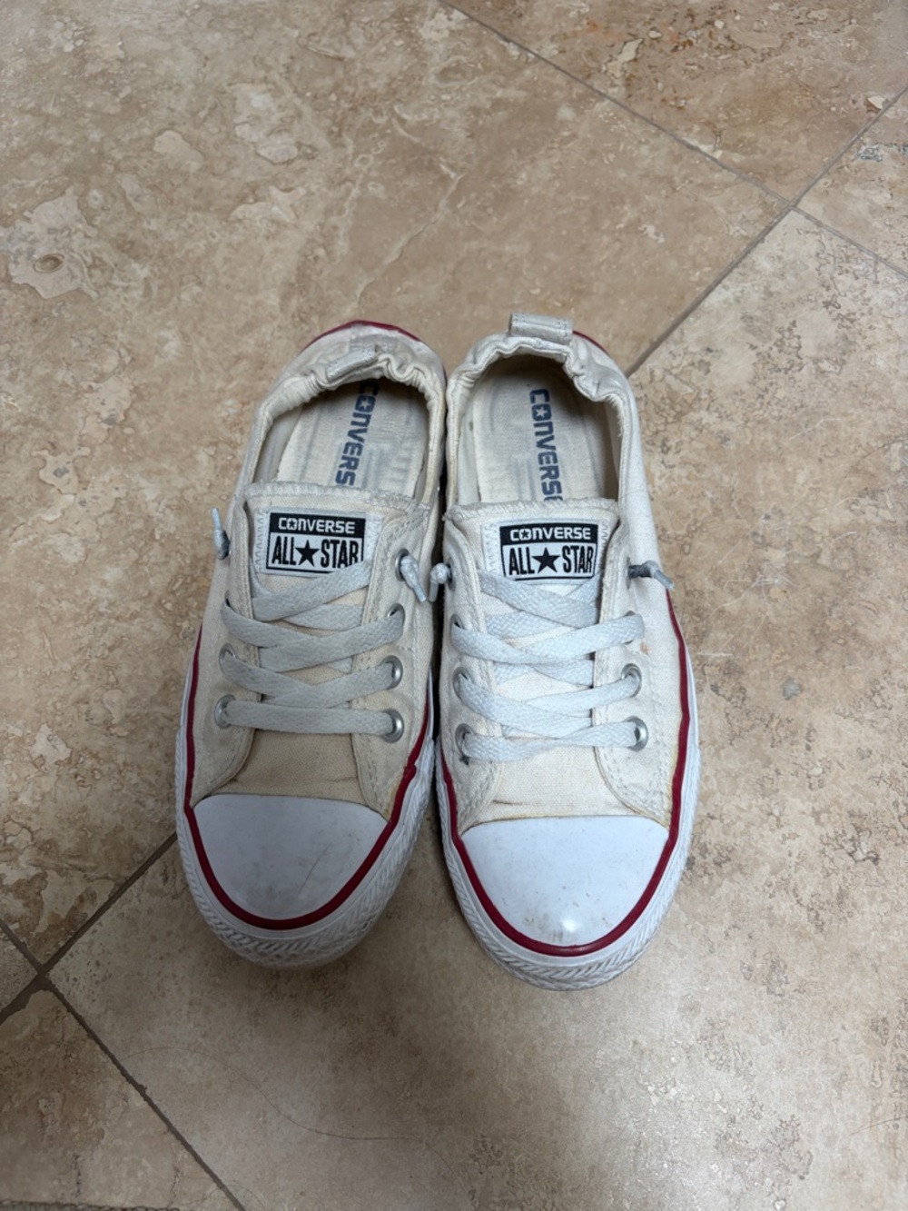 Converse womens Low-Top Sneakers in White with Red Stripe